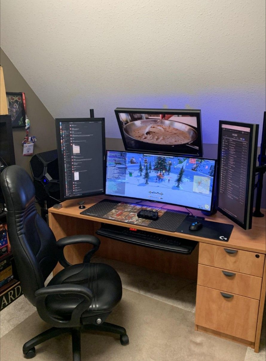 Dual monitor setup example 1